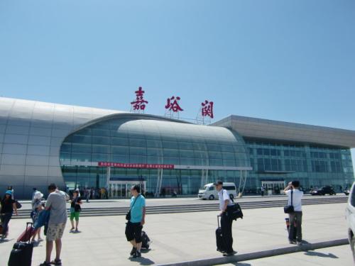  嘉峪關(guān)機(jī)場(chǎng)開通重慶=蘭州=嘉峪關(guān)=敦煌